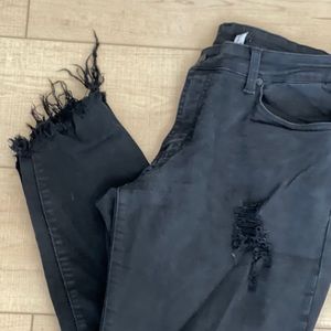 Distressed Kan Can